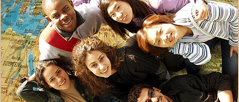 Gruppenbild internationaler Studierender (Foto: Universität Würzburg)