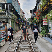 So ungestört wie hier kann man Hanois berühmte Train Street normalerweise nicht besichtigen.